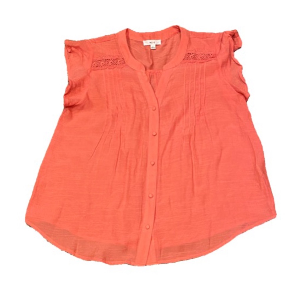 Mine Coral Linen Pleated Blouse w/ Lace Detail